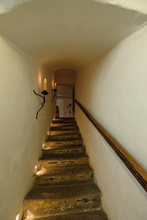 Goldgasse Apartments De Luxe ซาลซ์บูร์ก ภายนอก รูปภาพ