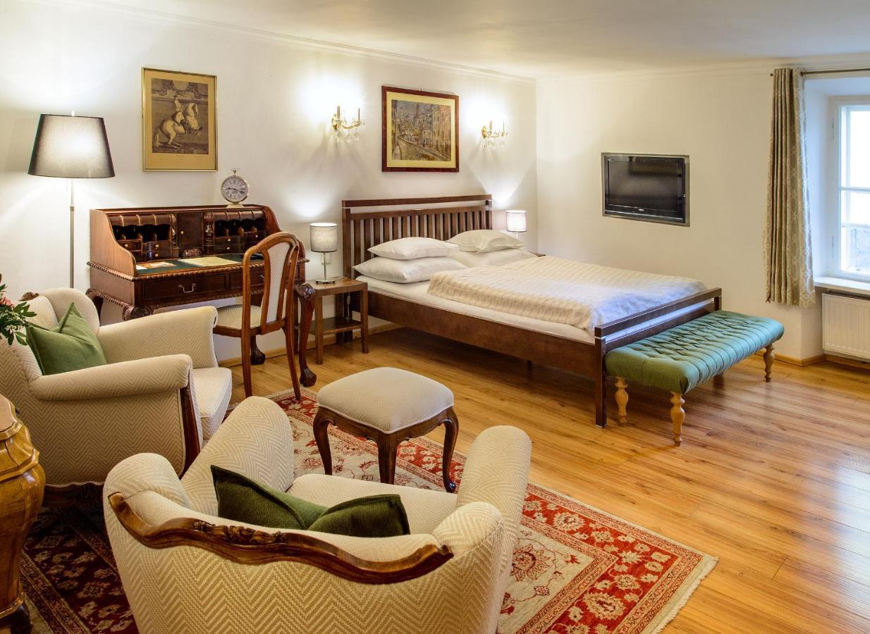 Goldgasse Apartments De Luxe ซาลซ์บูร์ก ภายนอก รูปภาพ